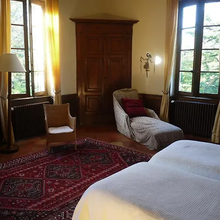 Oda ve Kahvaltı Chambres D'hotes D'arquier Vigoulet-Auzil